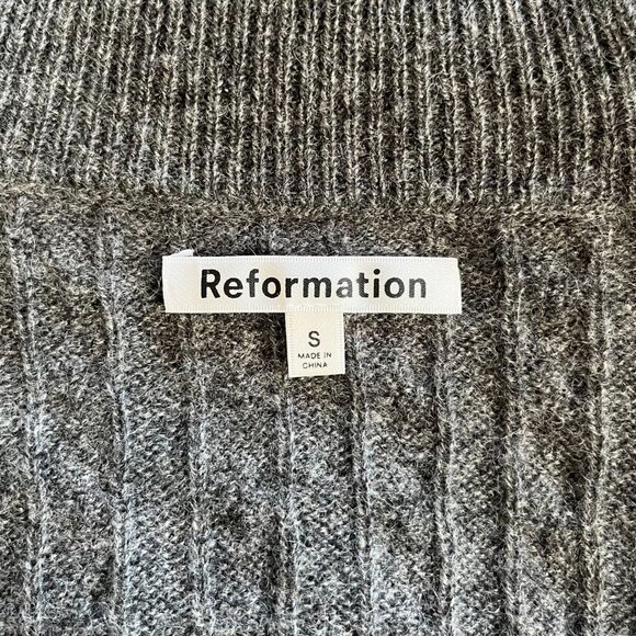Reformation Garrett Cashmere Cable Oversized Turtleneck Charcoal Grey Size Small - Picture 4 of 5